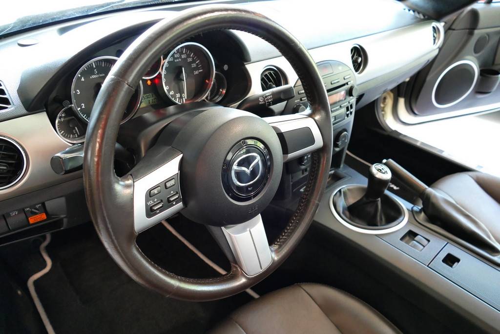 Mazda MX-5 Roadster NC 1.8 126cv Niseko Mazda MX-5 Roadster NC 1.8 126cv Niseko