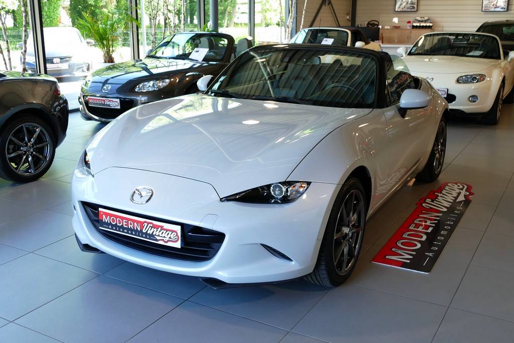 Mazda MX-5 Roadster ND 2.0 160cv Pack Sport Recaro Mazda MX-5 Roadster ND 2.0 160cv Pack Sport Recaro