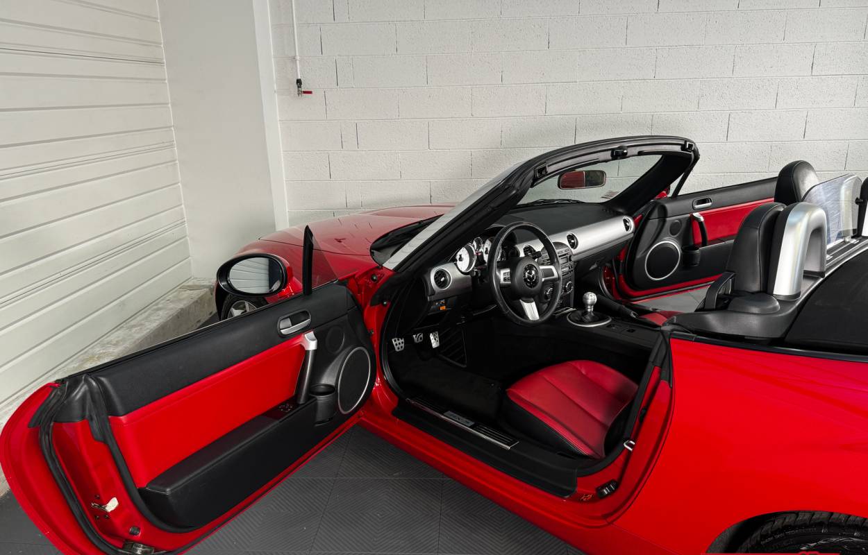 Mazda MX-5 NC Roadster 2.0 160cv 3rd Generation 1190/3500 12