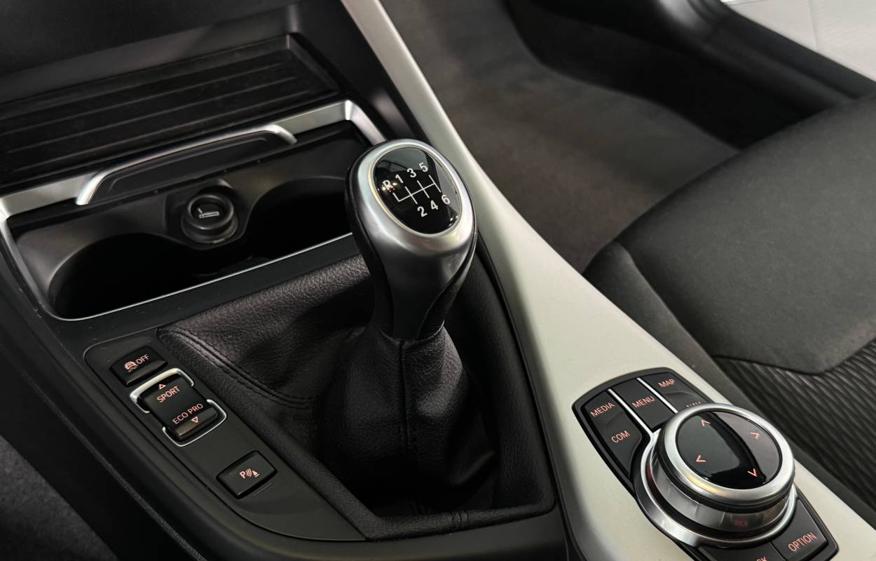BMW 118i F20 136cv Advantage 6