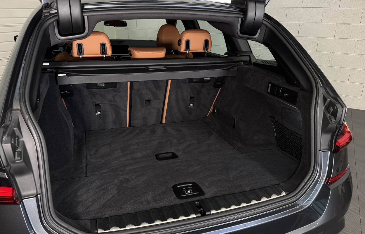 BMW M340d xDrive Touring G21 340cv BVA8 3