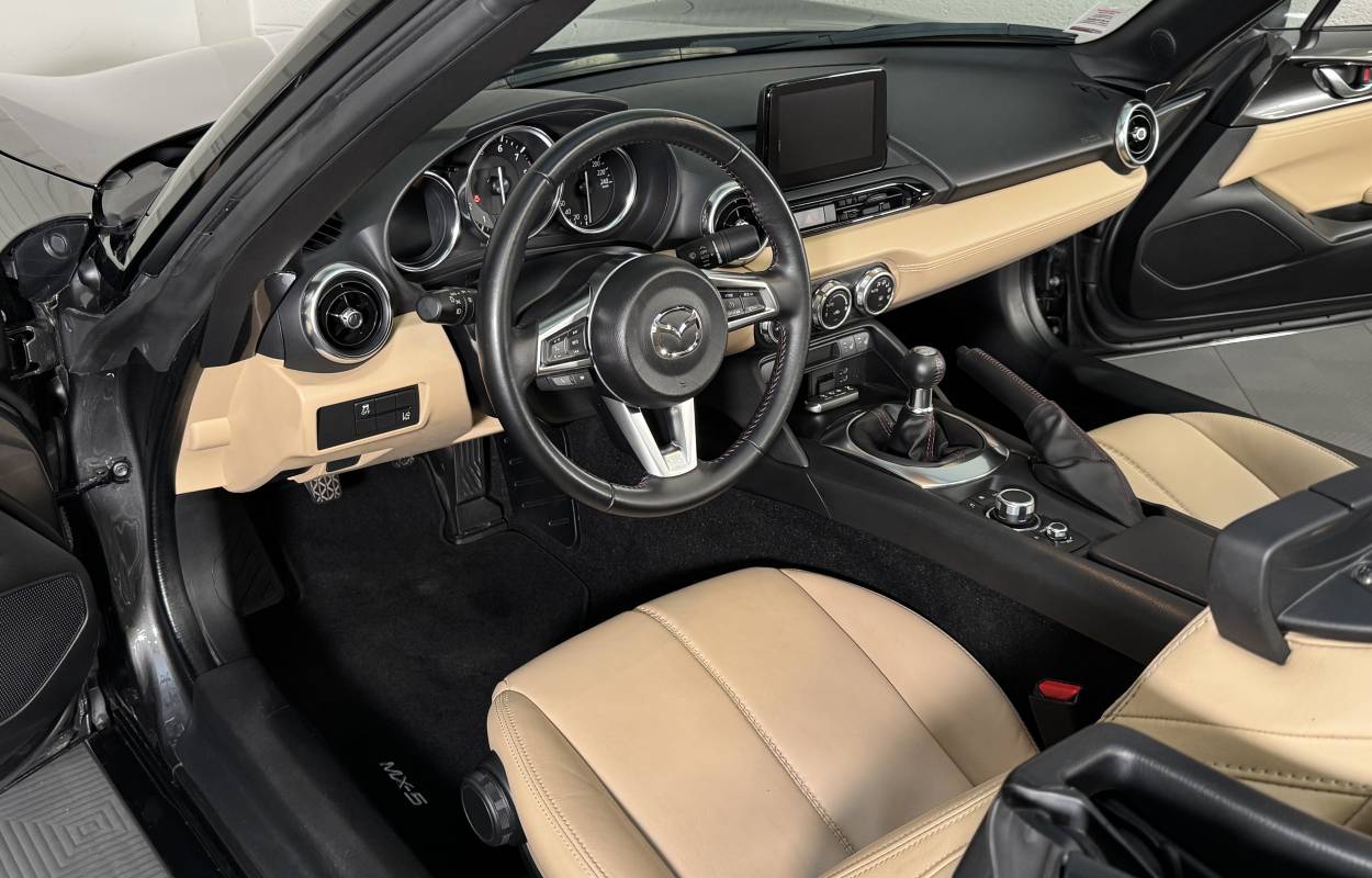 Mazda MX-5 ND 1.5 131cv Sakura 7