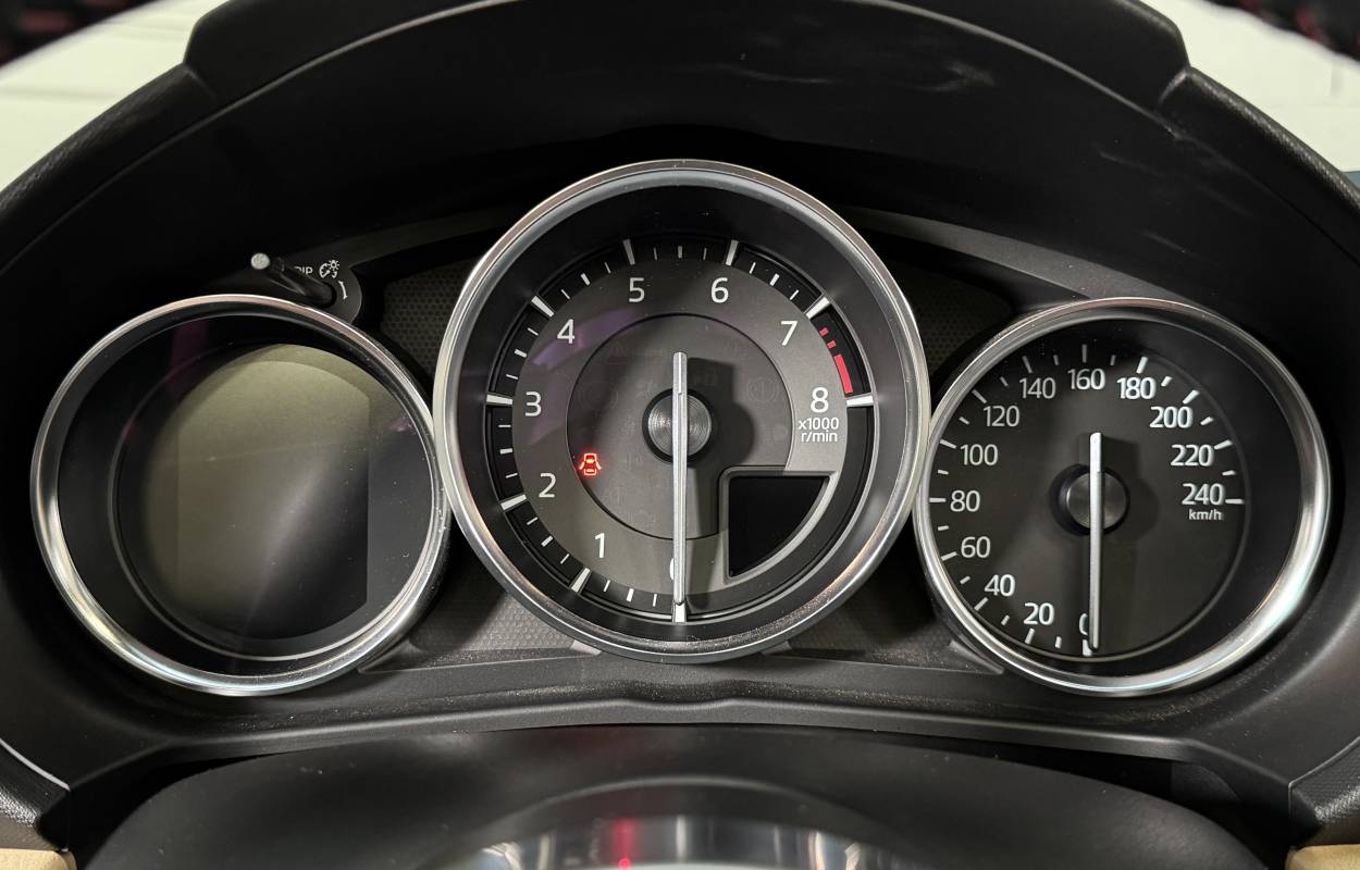 Mazda MX-5 ND 1.5 131cv Sakura 1