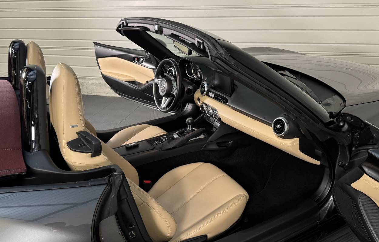 Mazda MX-5 ND 1.5 131cv Sakura 6