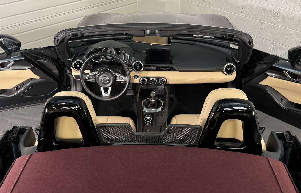 Mazda MX-5 ND 1.5 131cv Sakura 9