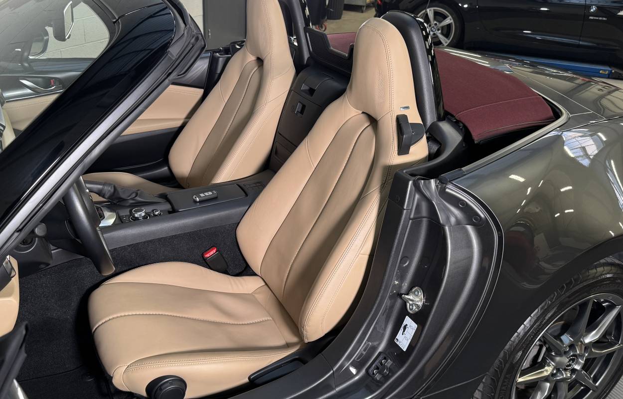 Mazda MX-5 ND 1.5 131cv Sakura 1