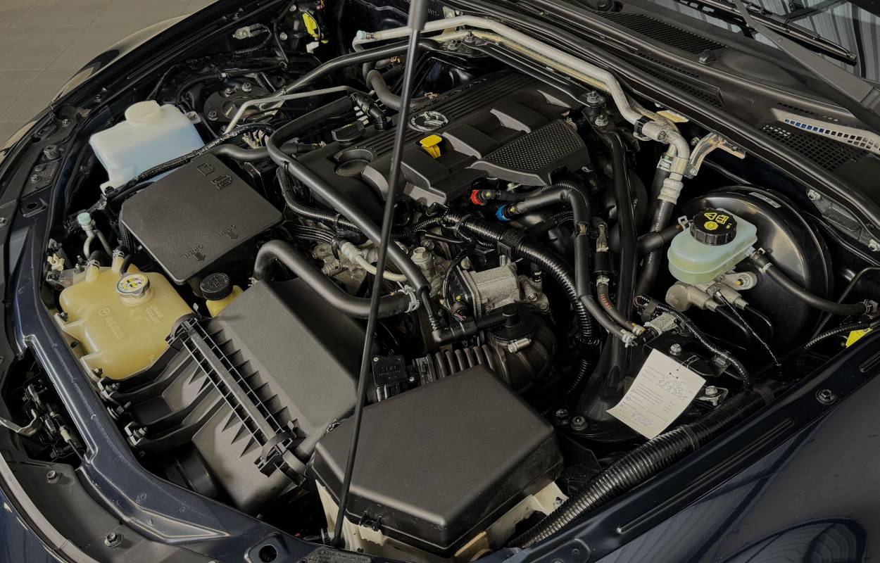 Mazda MX-5 NCFL Roadster 1.8 126cv Sendo 6