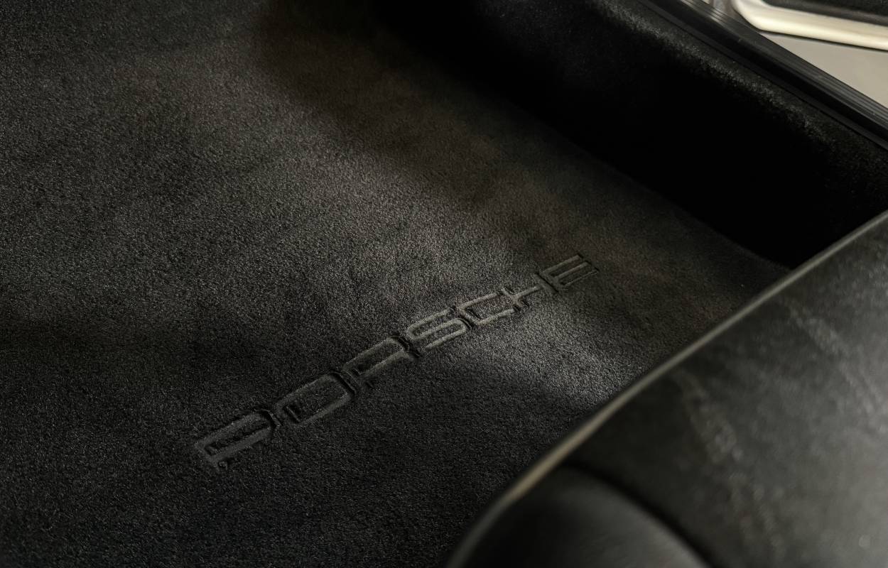 Porsche 944 Turbo 250cv 11