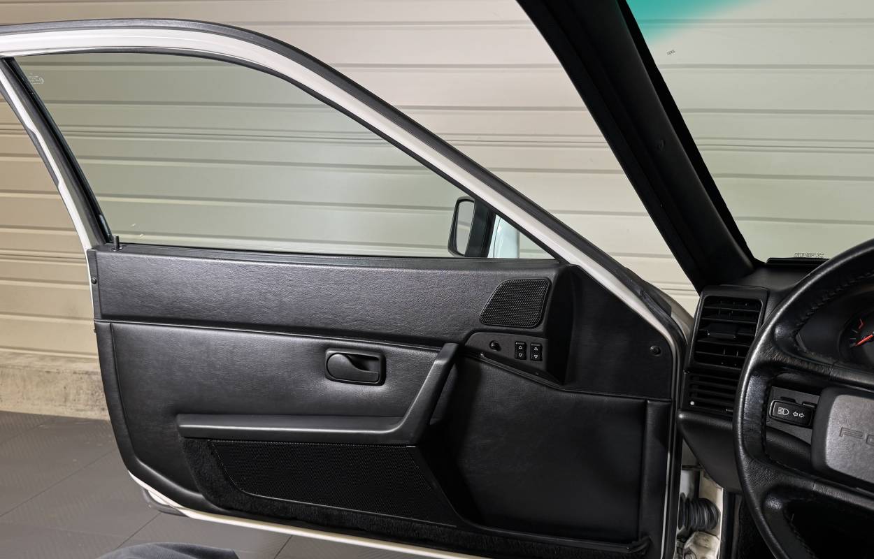 Porsche 944 Turbo 250cv 0