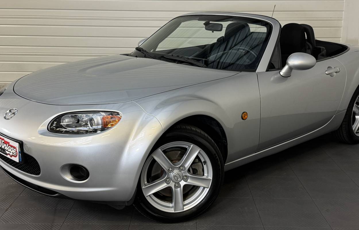 Mazda MX-5 NC Roadster 1.8 126cv Elegance 6