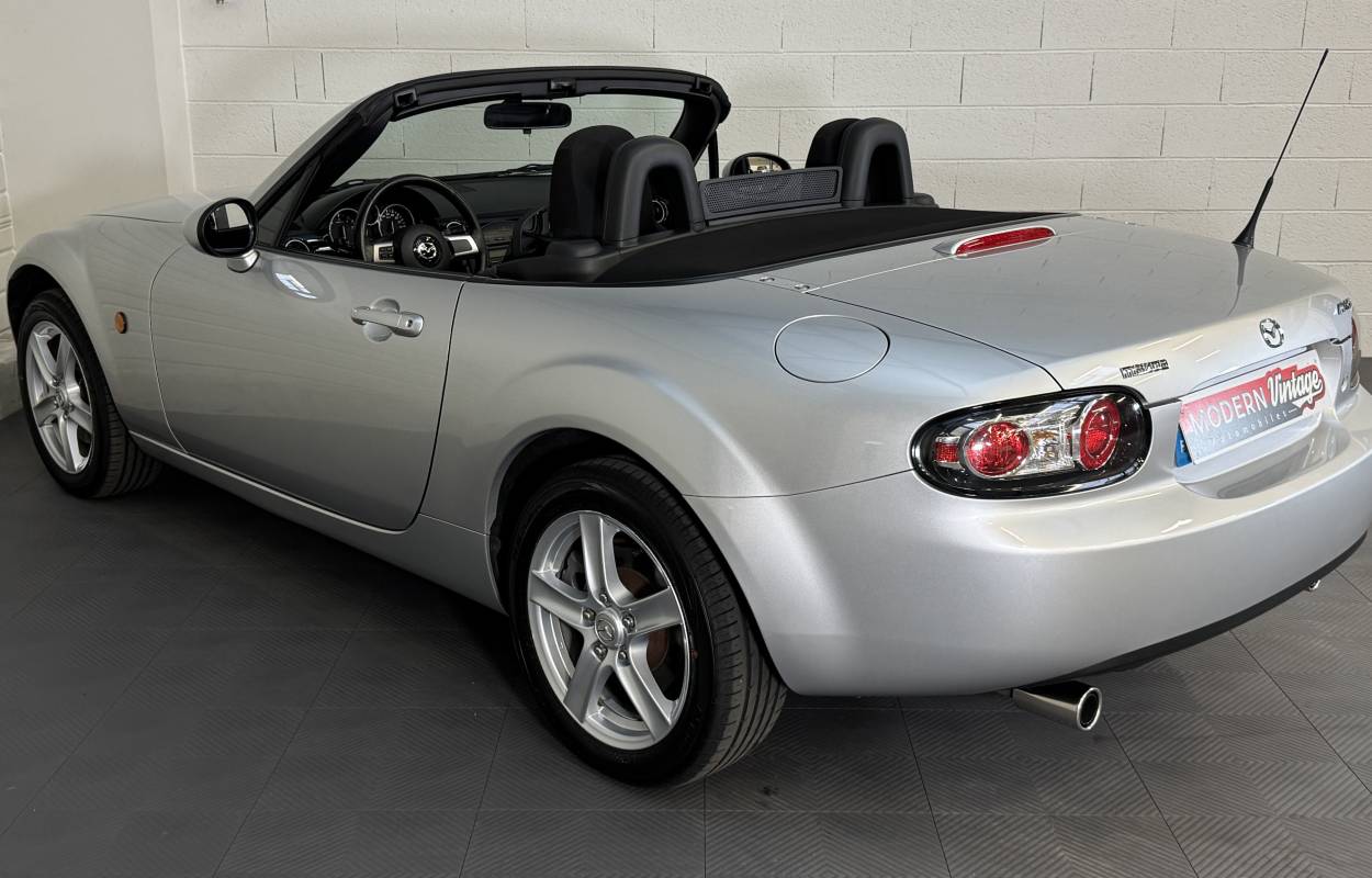 Mazda MX-5 NC Roadster 1.8 126cv Elegance 2