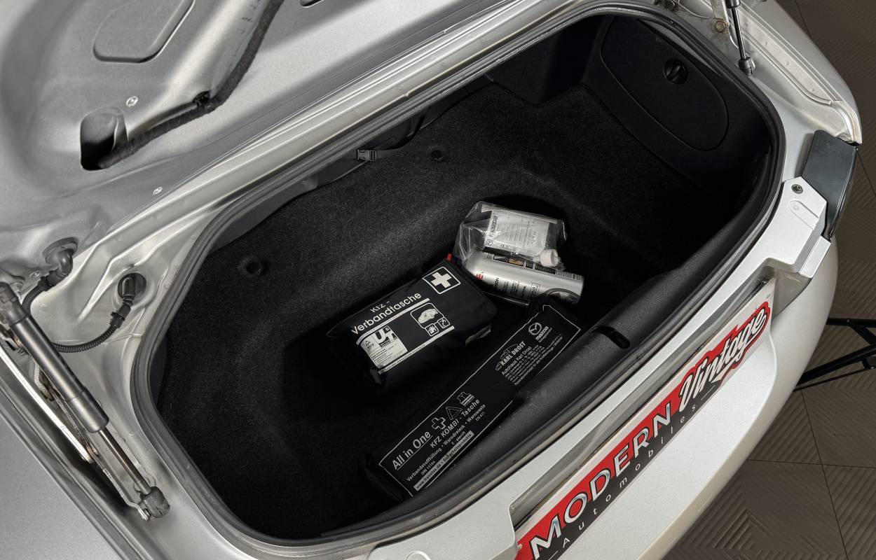 Mazda MX-5 NC Roadster 1.8 126cv Elegance 4