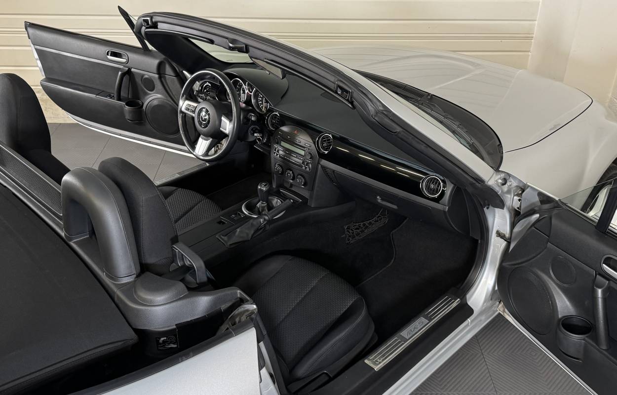 Mazda MX-5 NC Roadster 1.8 126cv Elegance 5