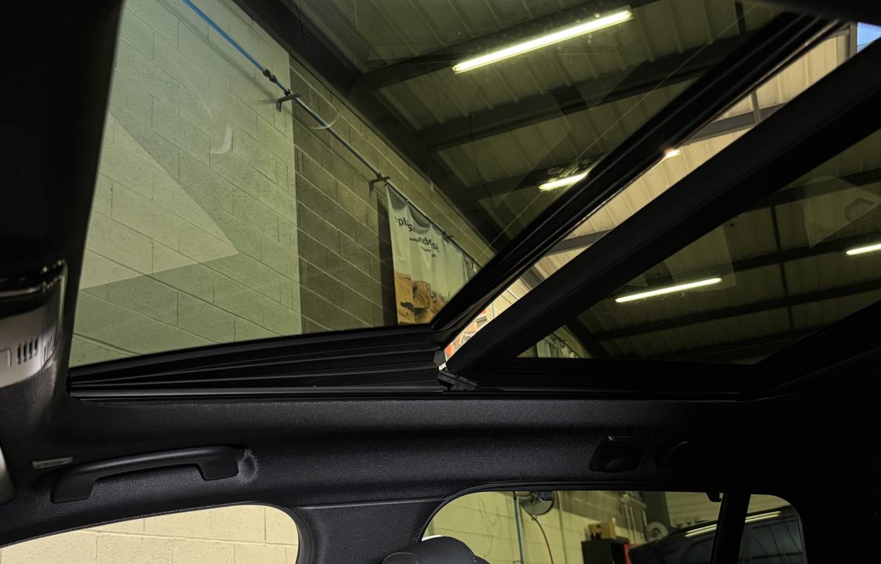 BMW 330d Touring M Sport G21 286cv 7