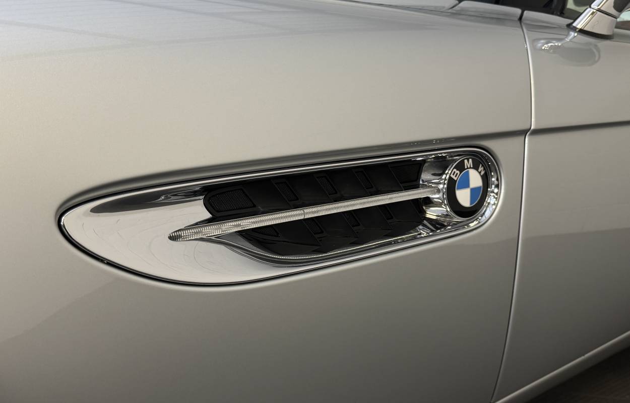 BMW Z8 5.0 V8 400cv 17751kms 5