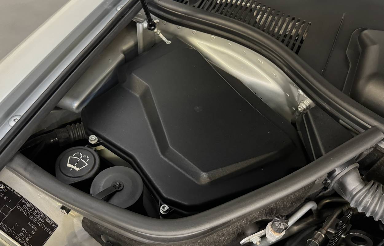 BMW Z8 5.0 V8 400cv 17751kms 8