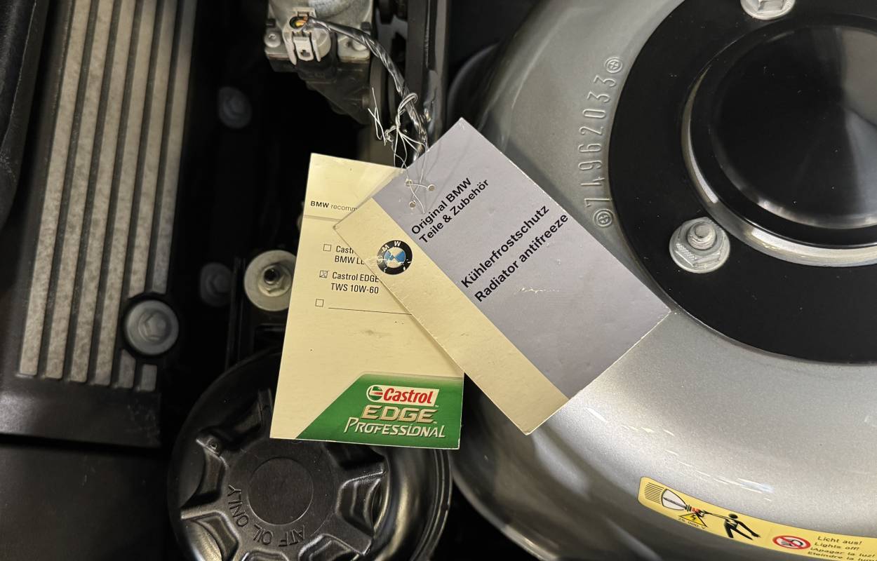 BMW Z8 5.0 V8 400cv 17751kms 7