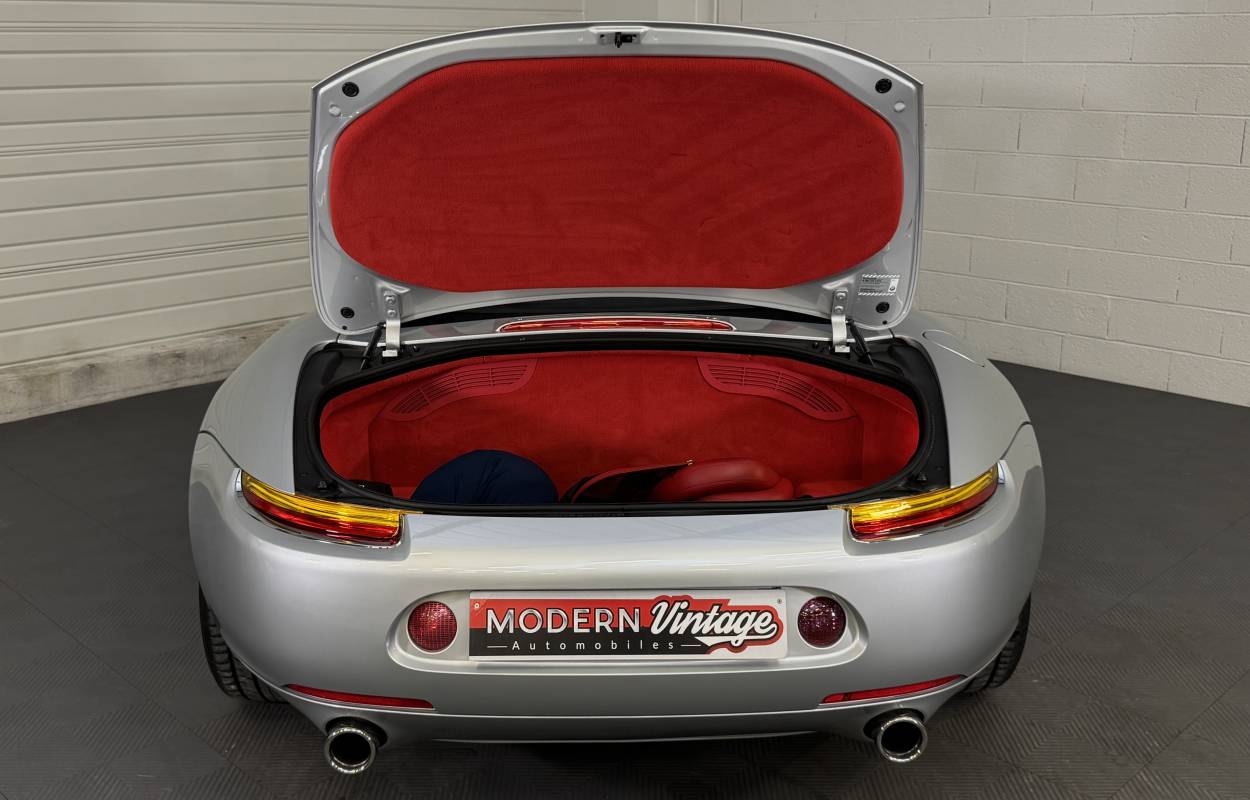 BMW Z8 5.0 V8 400cv 17751kms 5