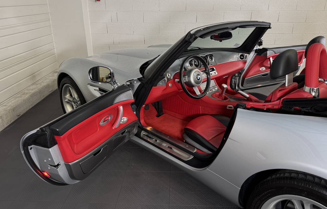 BMW Z8 5.0 V8 400cv 17751kms 9