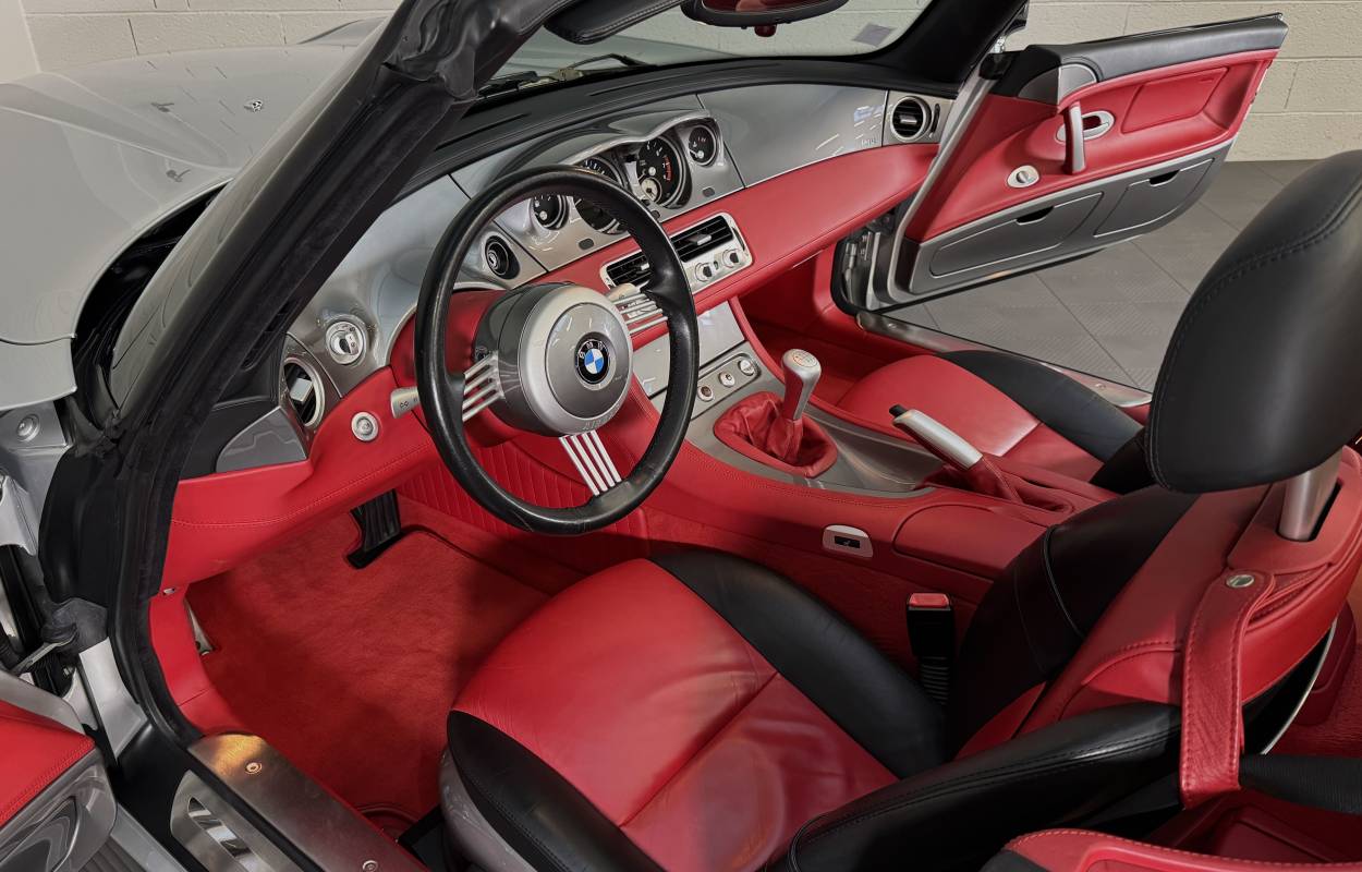 BMW Z8 5.0 V8 400cv 17751kms 10