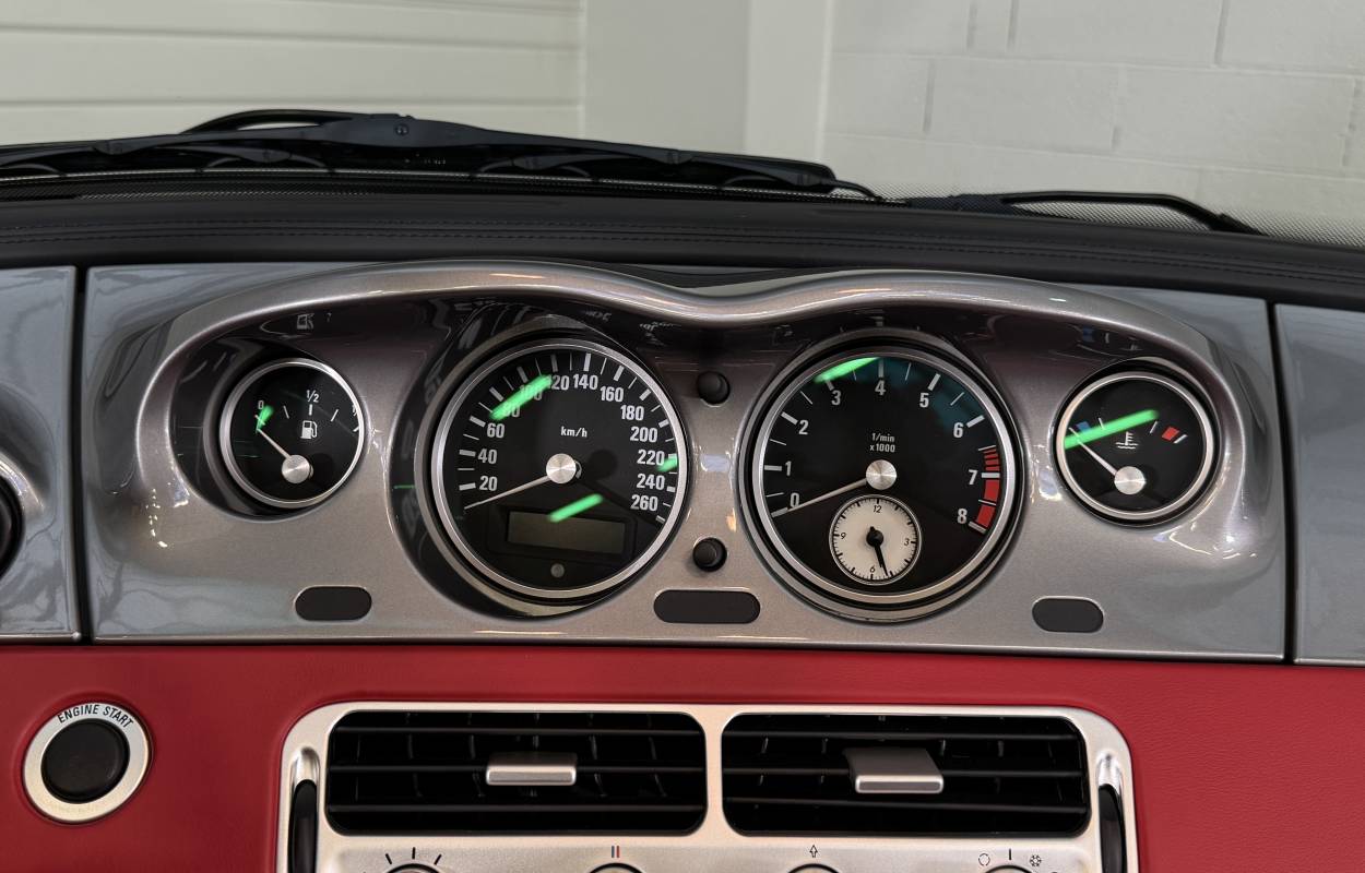 BMW Z8 5.0 V8 400cv 17751kms 3