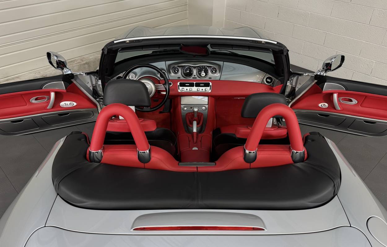 BMW Z8 5.0 V8 400cv 17751kms 0