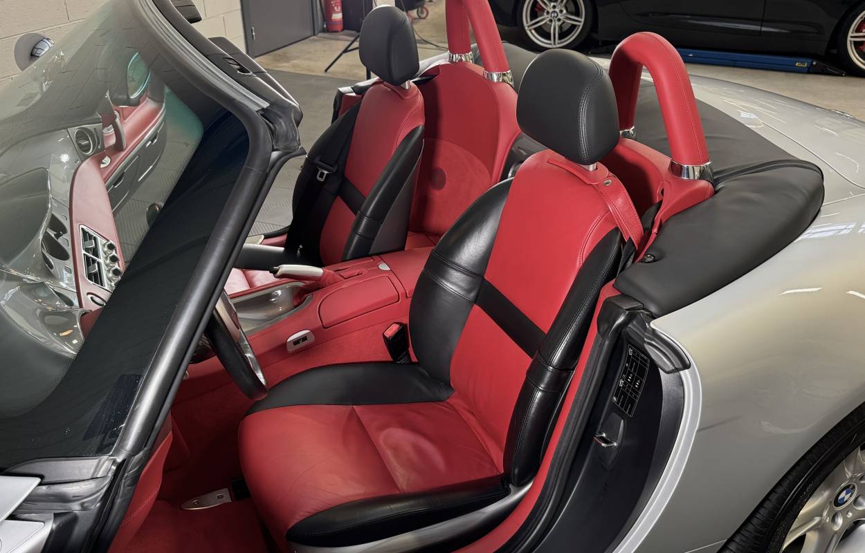 BMW Z8 5.0 V8 400cv 17751kms 7