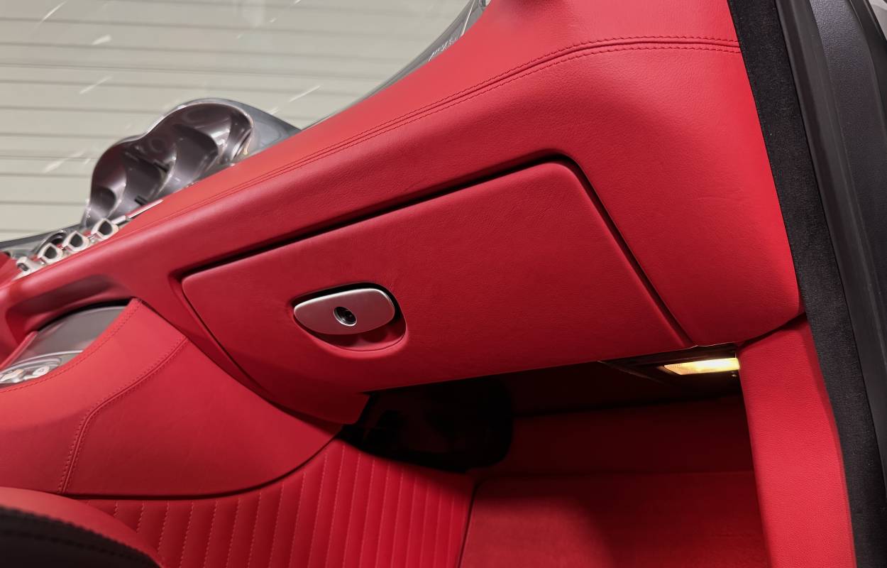 BMW Z8 5.0 V8 400cv 17751kms 0