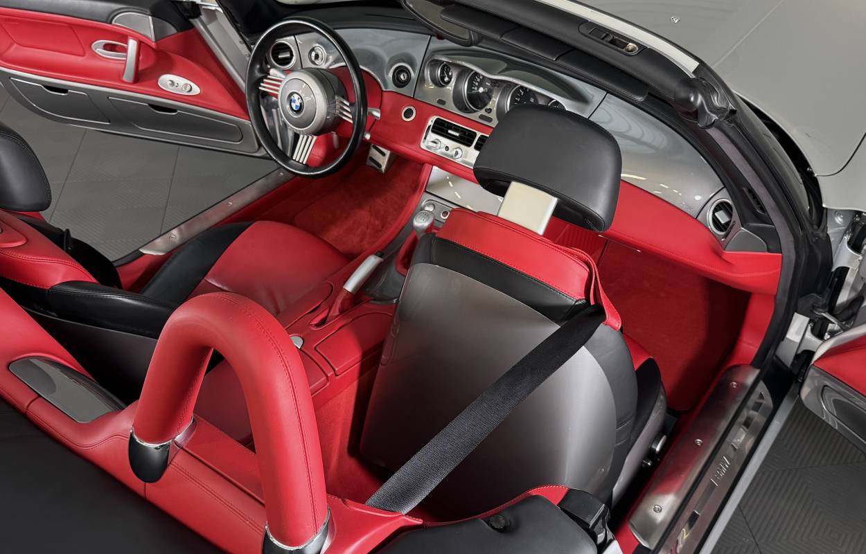 BMW Z8 5.0 V8 400cv 17751kms 4