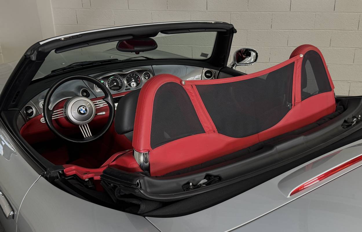 BMW Z8 5.0 V8 400cv 17751kms 9