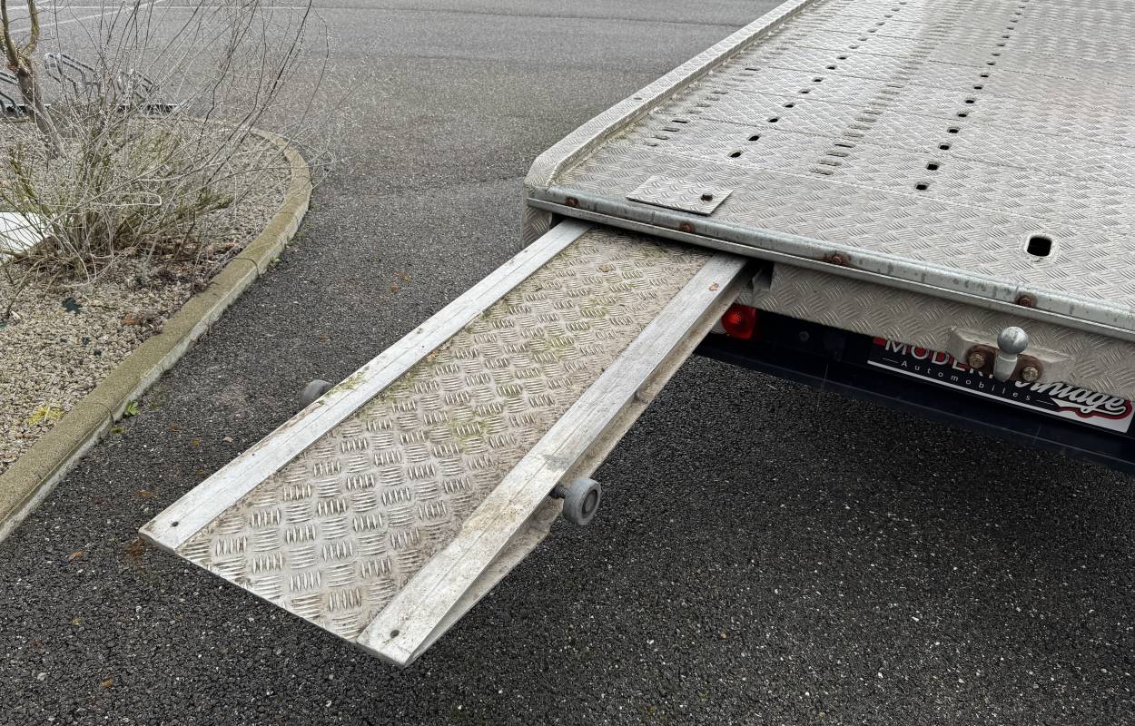 Nissan Cabstar NT400 2.5 136cv 4