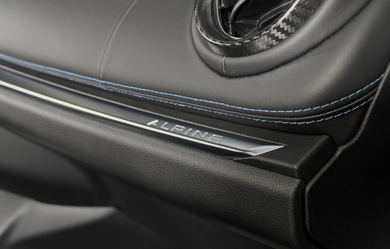 Alpine A110 1.8T 252cv Première Edition N°1779/1955 6
