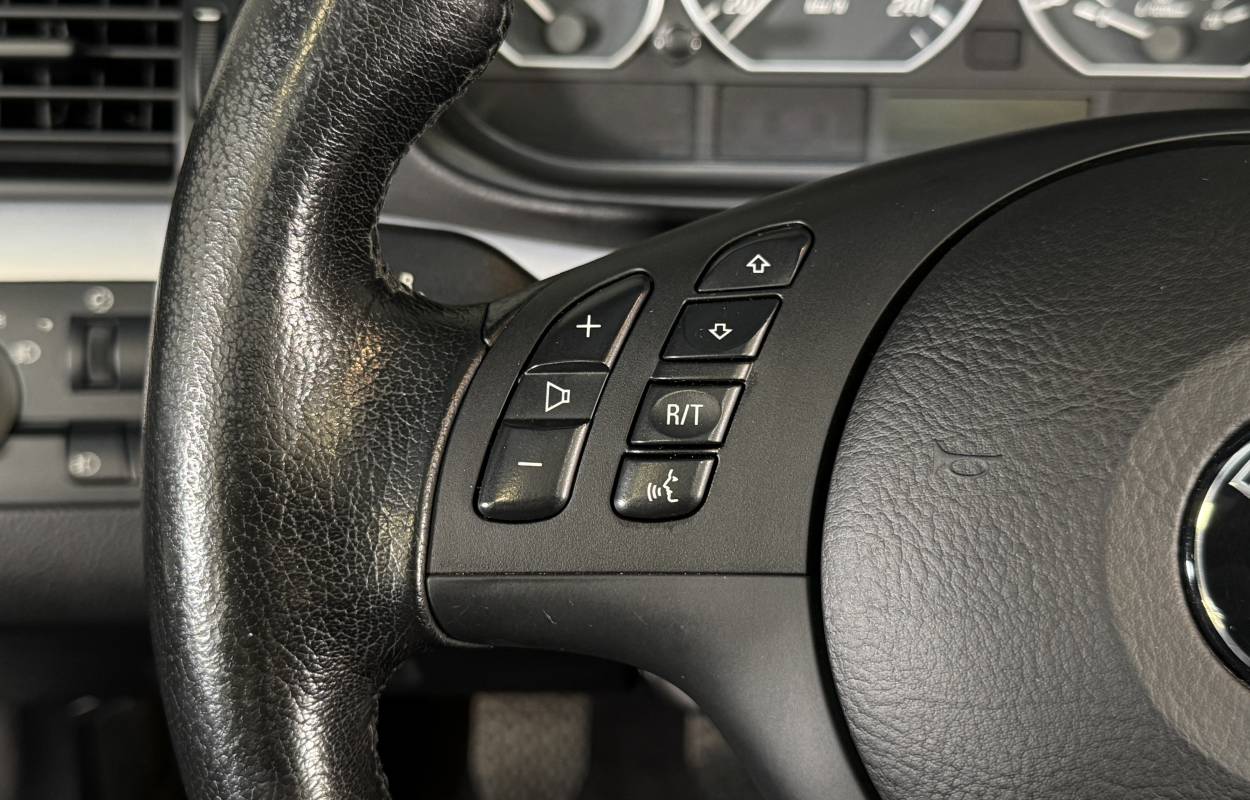 BMW 330ci E46 Cabriolet 231cv Facelift Pack M Sport 3