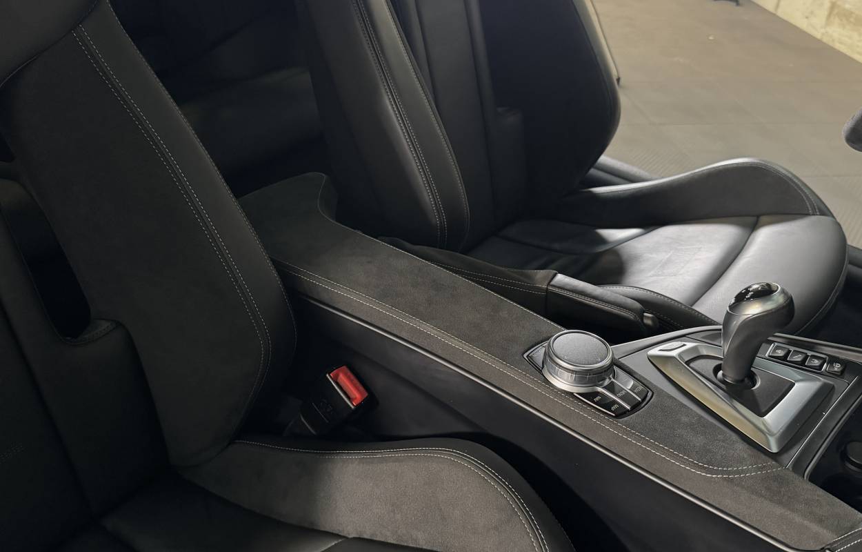 BMW M4 CS F82 460cv 8