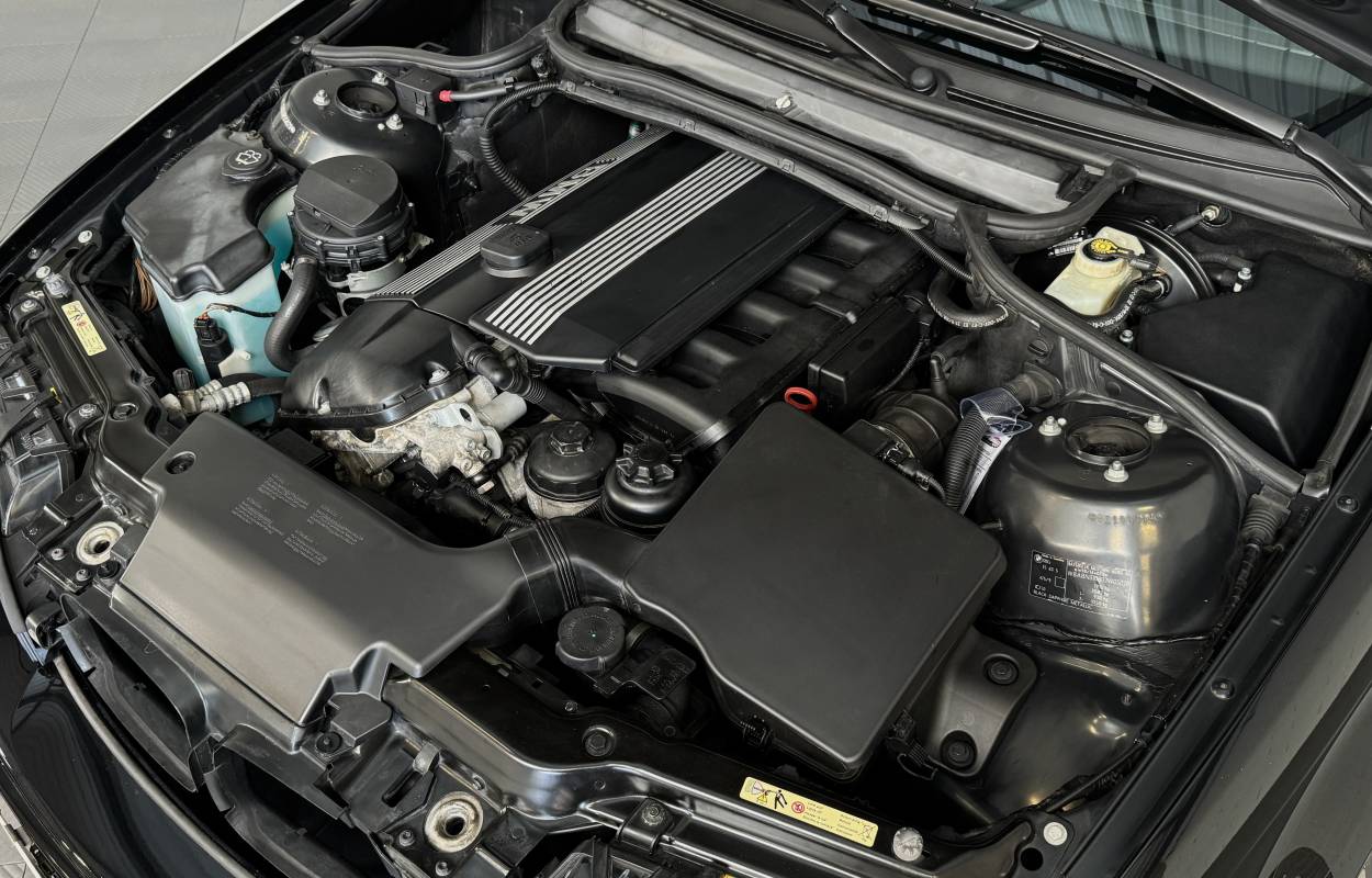 BMW 325ci E46 Coupé 192cv Pack M Sport 7