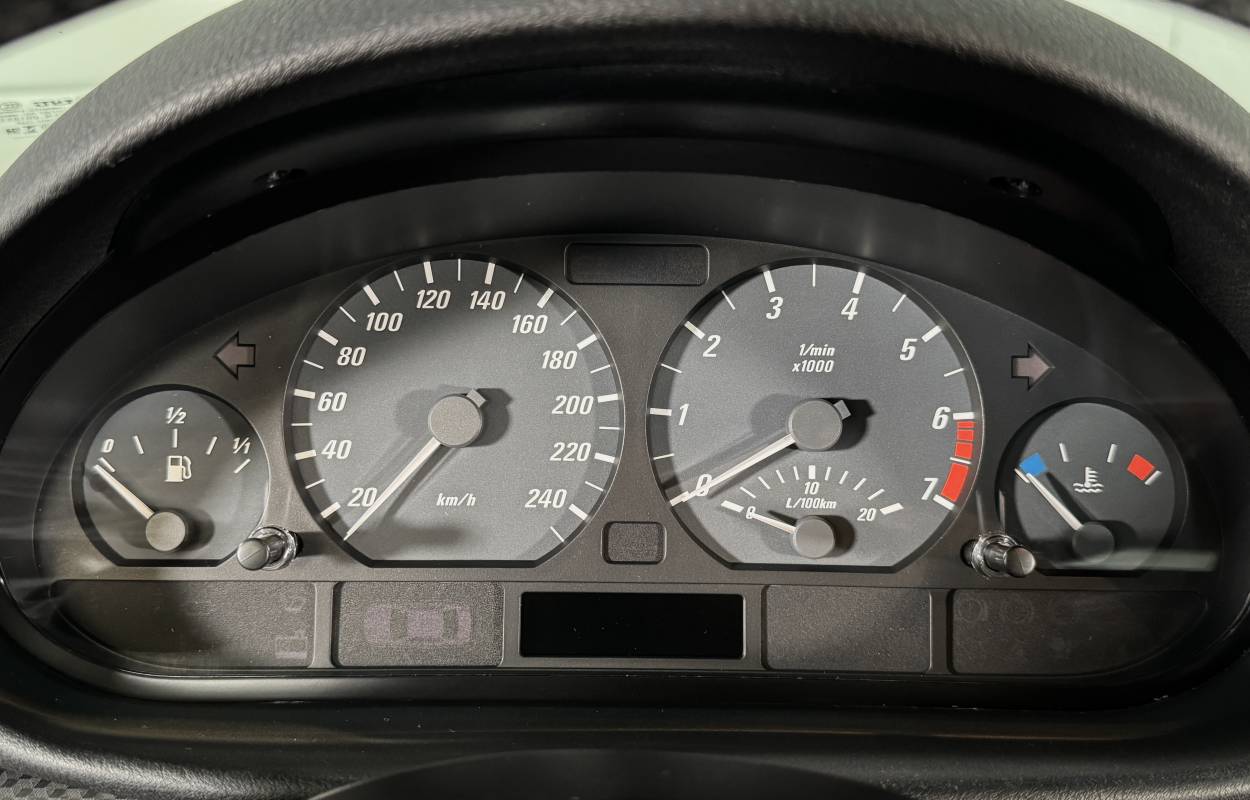 BMW 325ci E46 Coupé 192cv Pack M Sport 2