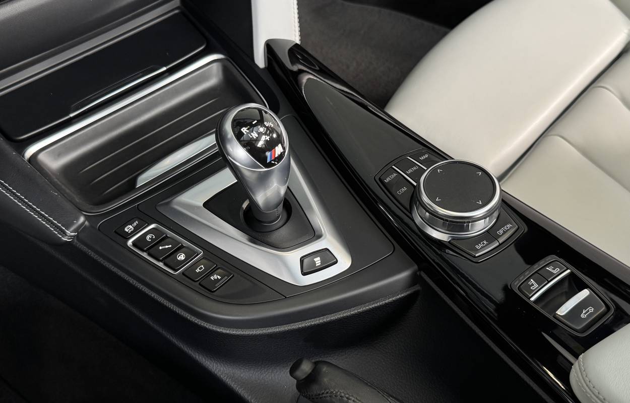 BMW M4 Competition Cabriolet F83 450cv DKG 6