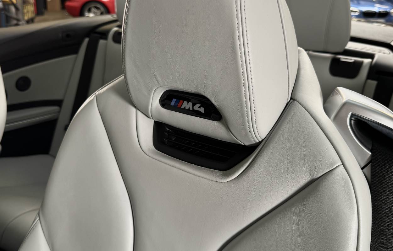 BMW M4 Competition Cabriolet F83 450cv DKG 8