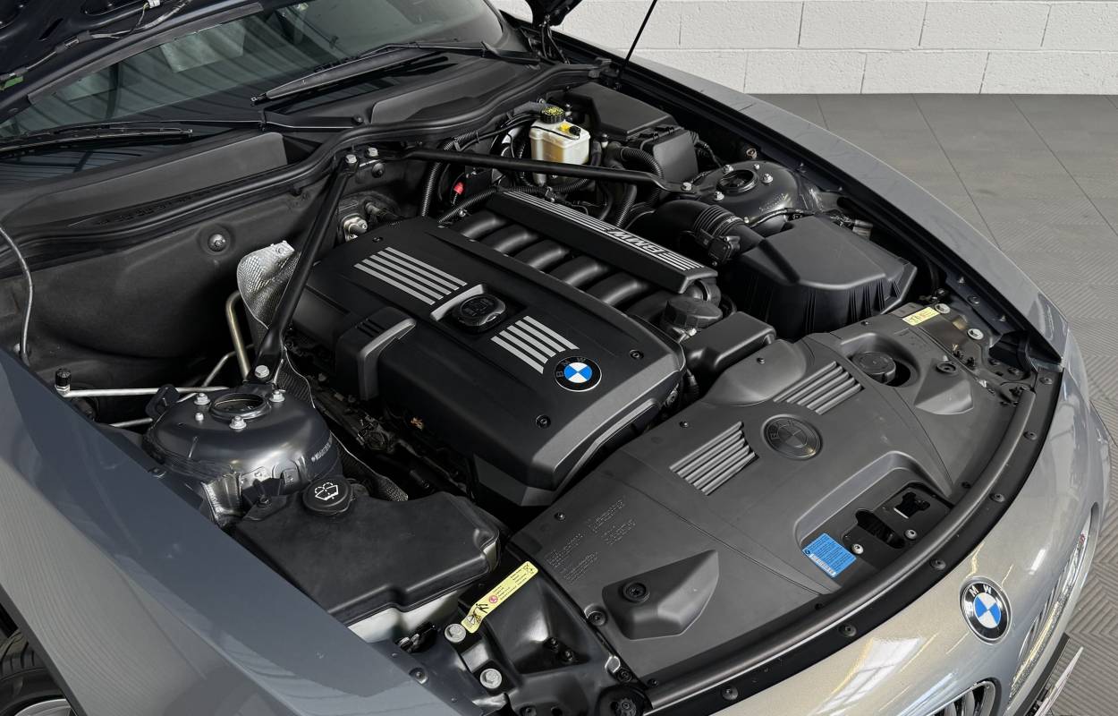 BMW Z4 E85 2.5si Roadster 218cv Individual 6