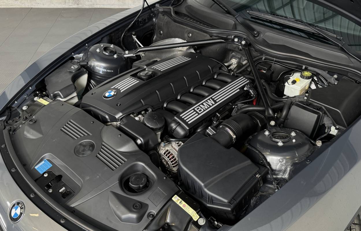 BMW Z4 E85 2.5si Roadster 218cv Individual 7