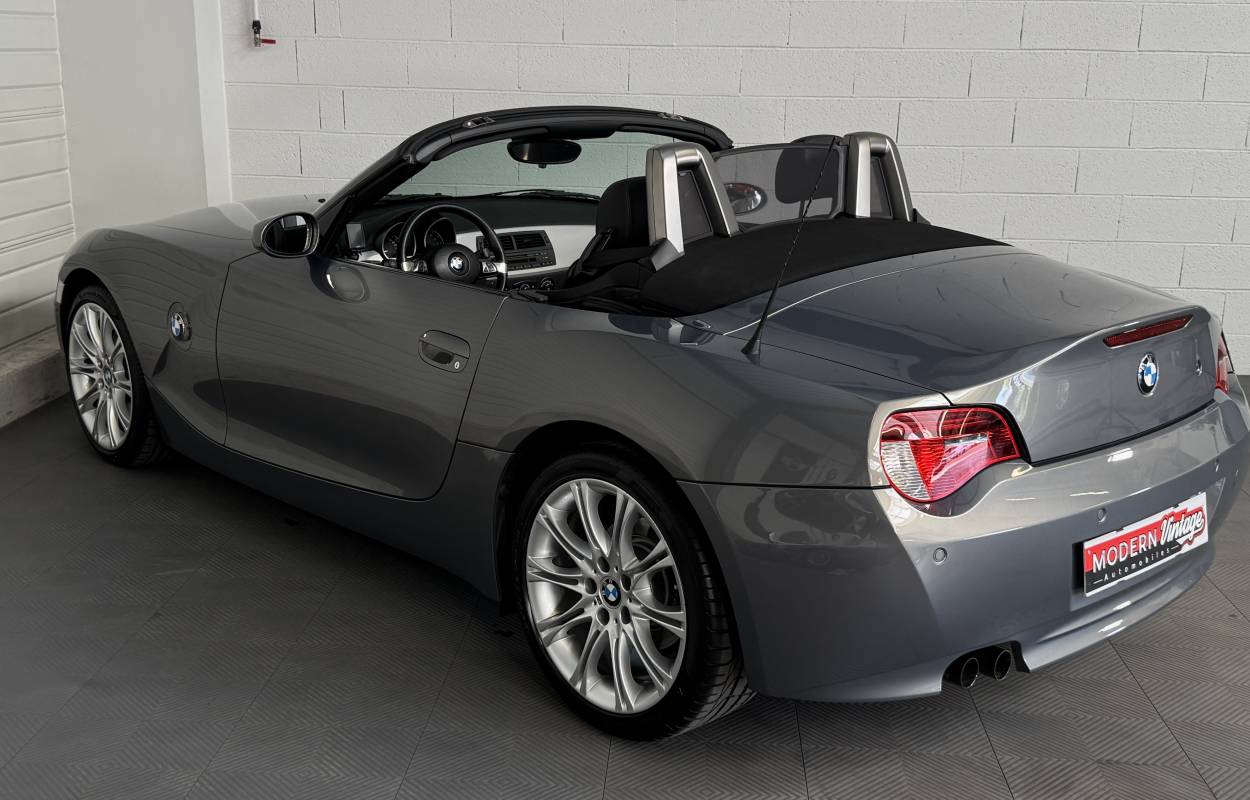 BMW Z4 E85 2.5si Roadster 218cv Individual 4