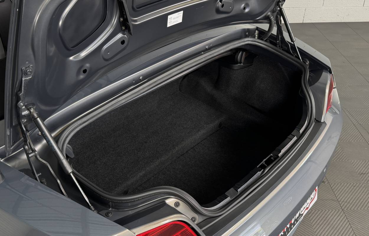 BMW Z4 E85 2.5si Roadster 218cv Individual 6