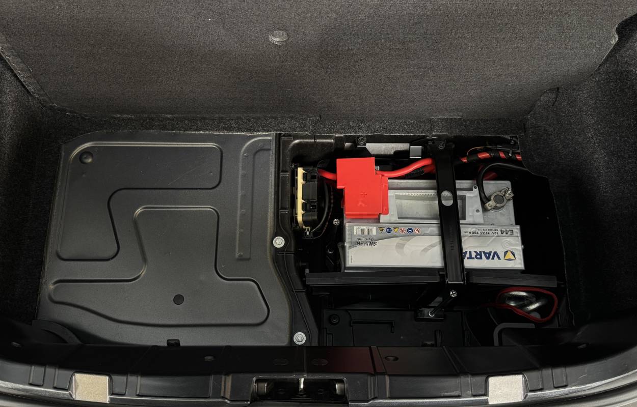 BMW Z4 E85 2.5si Roadster 218cv Individual 8