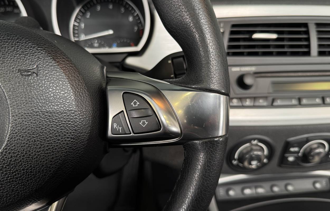 BMW Z4 E85 2.5si Roadster 218cv Individual 3