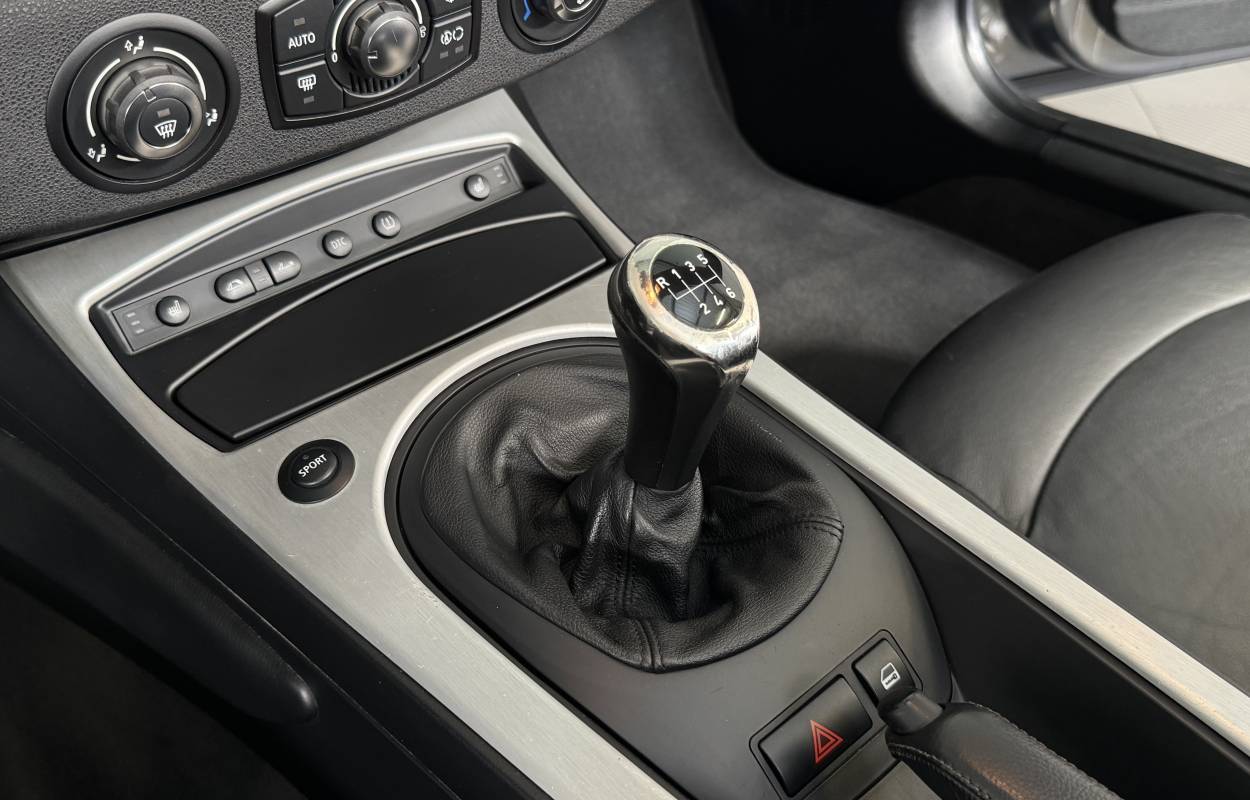 BMW Z4 E85 2.5si Roadster 218cv Individual 6