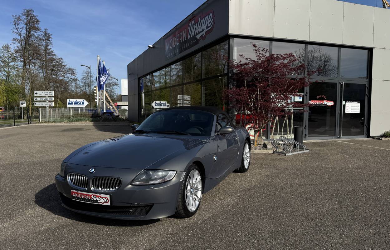 BMW Z4 E85 2.5si Roadster 218cv Individual 7