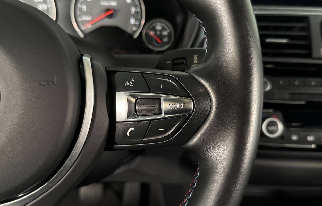 BMW M4 Competition F82 450cv BVM6 5