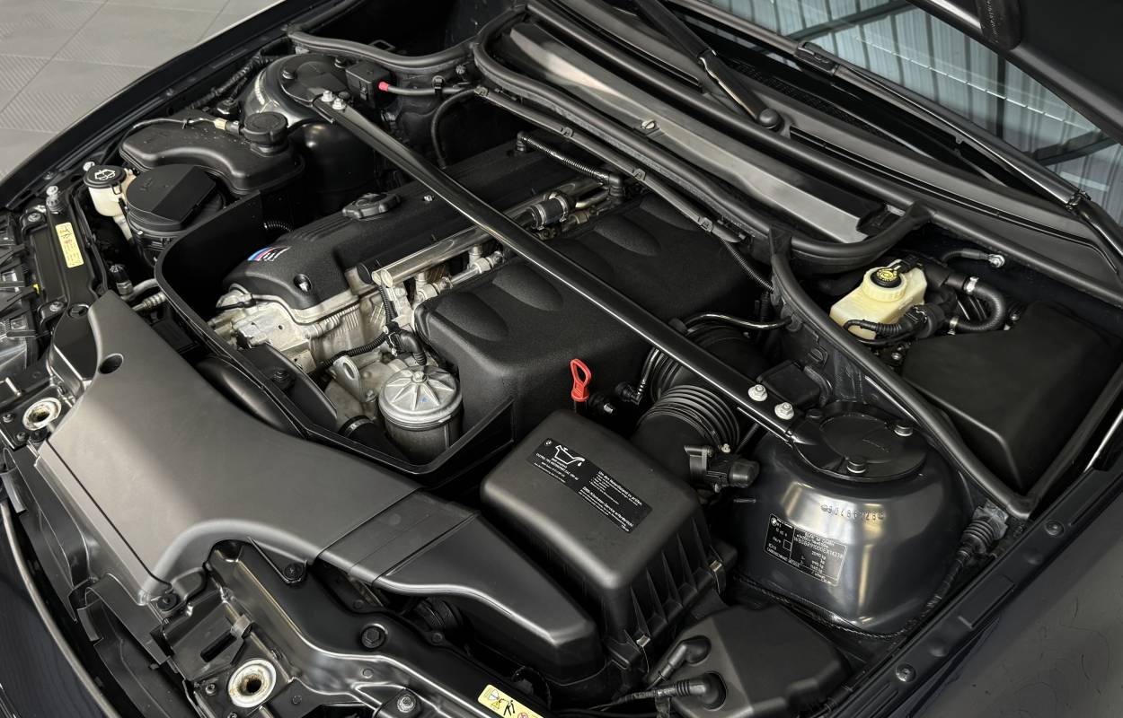 BMW M3 E46 Cabriolet 3.2 343cv Boite manuelle 6 8