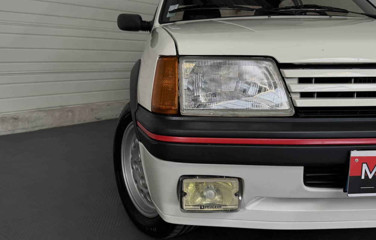 Peugeot 205 GTI 1.6 115cv Phase 1 3