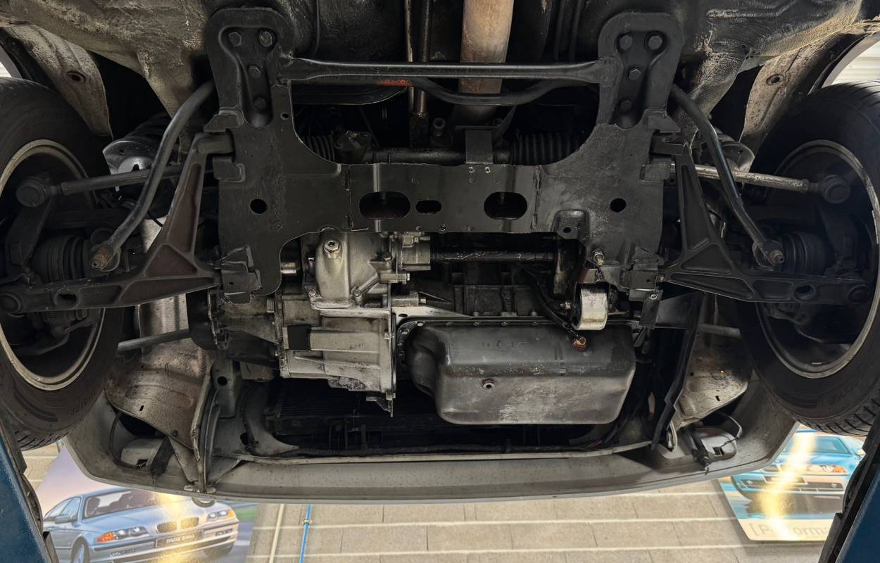 Peugeot 205 GTI 1.6 115cv Phase 1 8